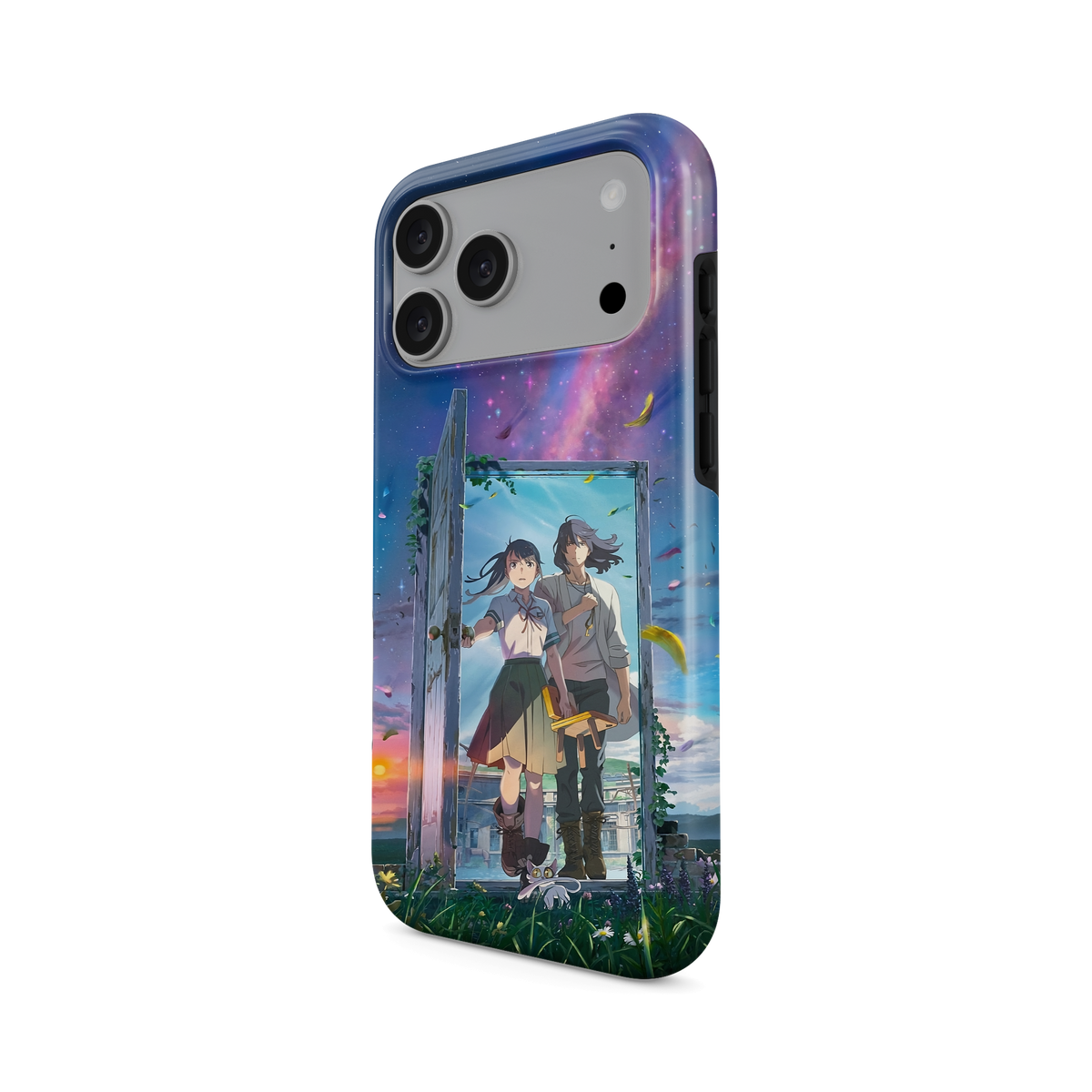 iPhone 17 Pro Max · Cruzando la puerta | Suzume x Sota · Vista en ángulo de la funda con la abertura de la cámara, los laterales y los botones